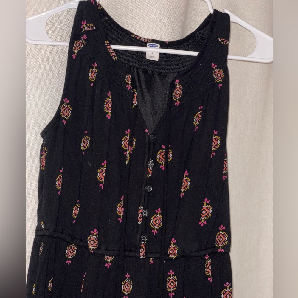 Size small Old Navy dress.